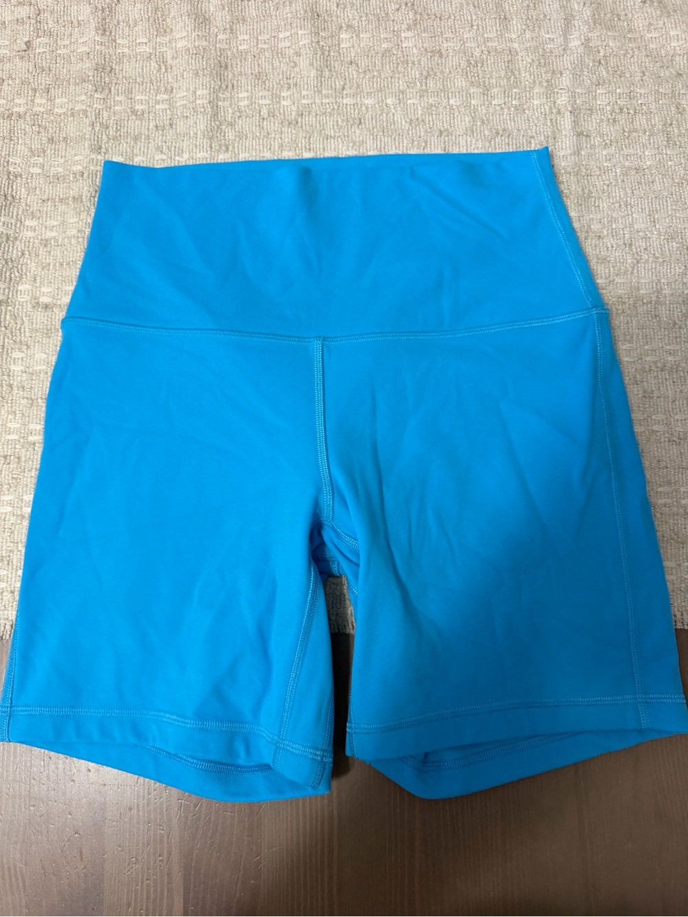 Lululemon High-Waist align shorts